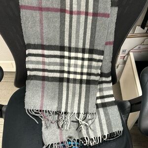 Grey plaid scarf